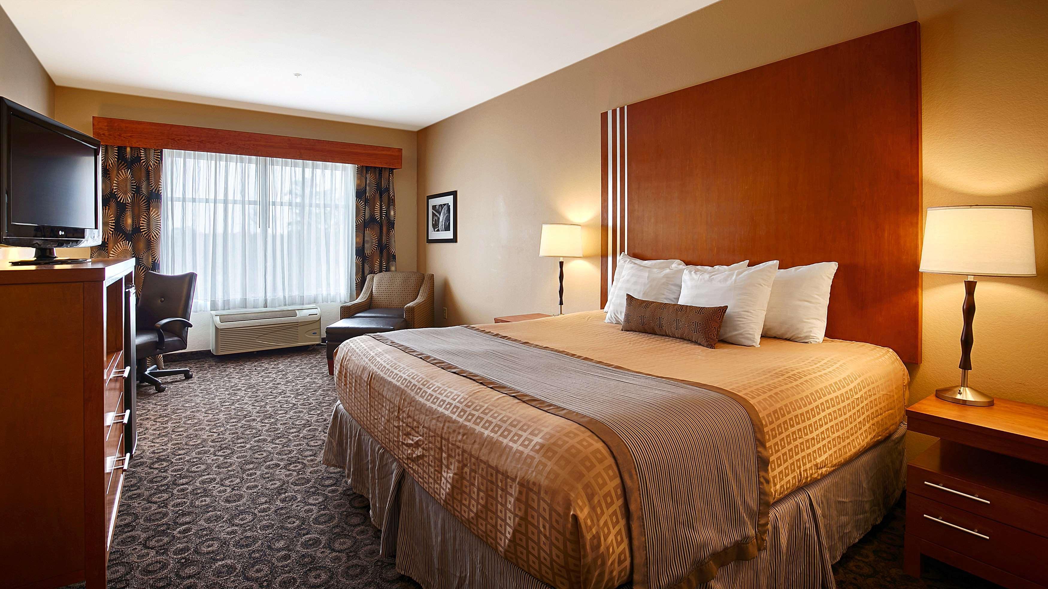 Best Western Plus Rose City Conference Inn Thomasville Exteriör bild