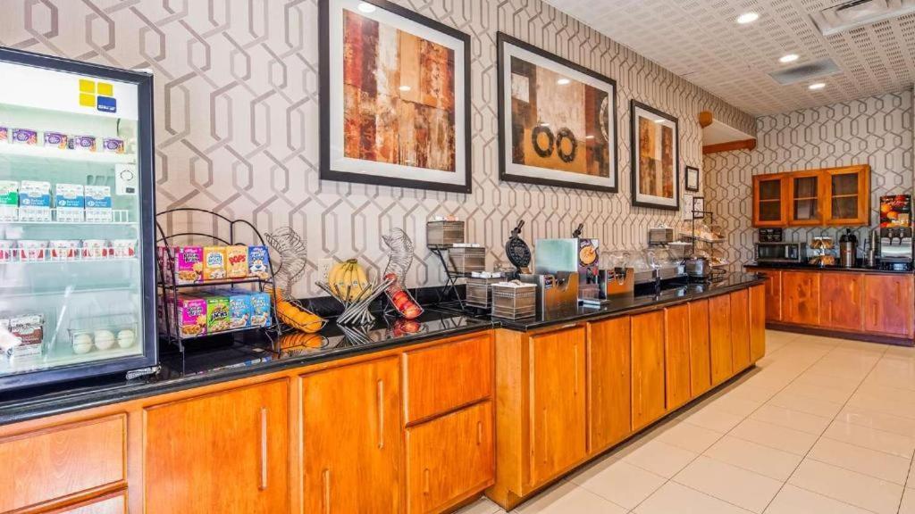 Best Western Plus Rose City Conference Inn Thomasville Exteriör bild